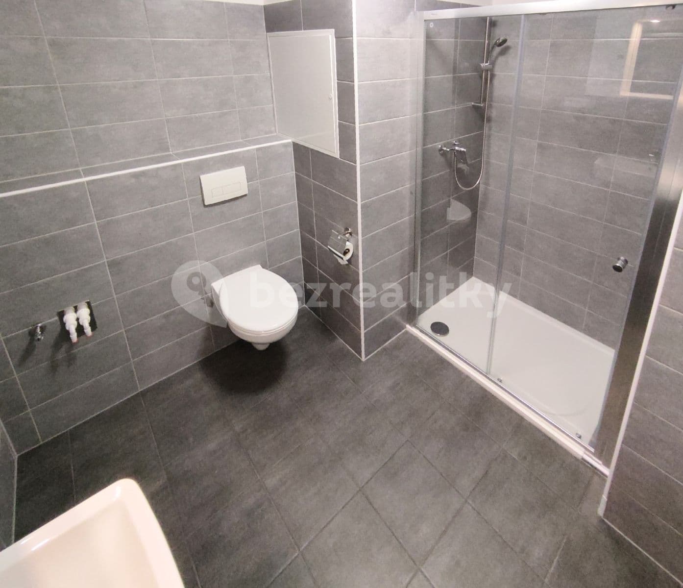 Studio flat to rent, 30 m², Edmunda Husserla, Olomouc, Olomoucký Region Studio flat to rent, 30 m², Edmunda Husserla, Olomouc, Olomoucký Region