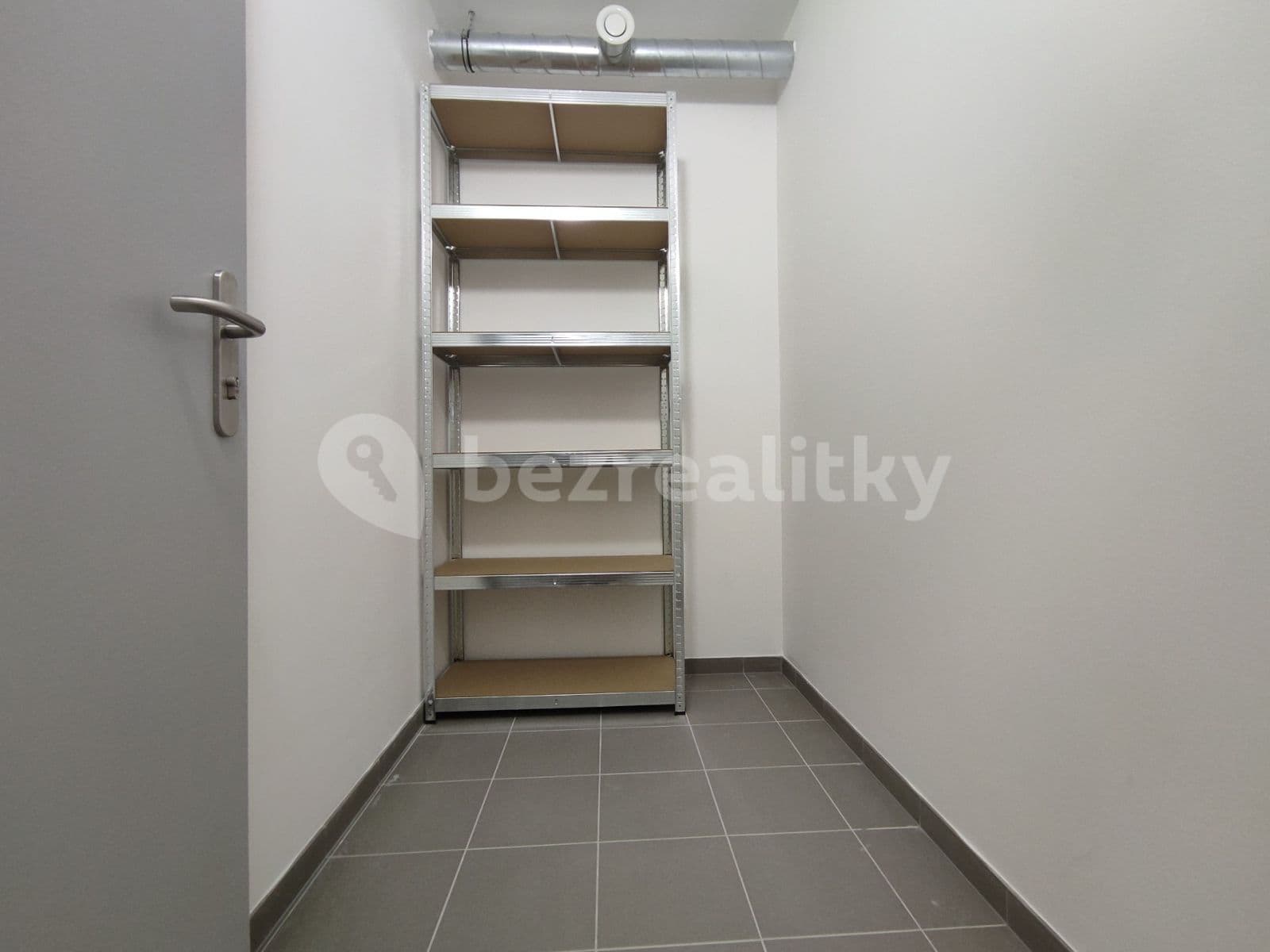 Studio flat to rent, 30 m², Edmunda Husserla, Olomouc, Olomoucký Region Studio flat to rent, 30 m², Edmunda Husserla, Olomouc, Olomoucký Region