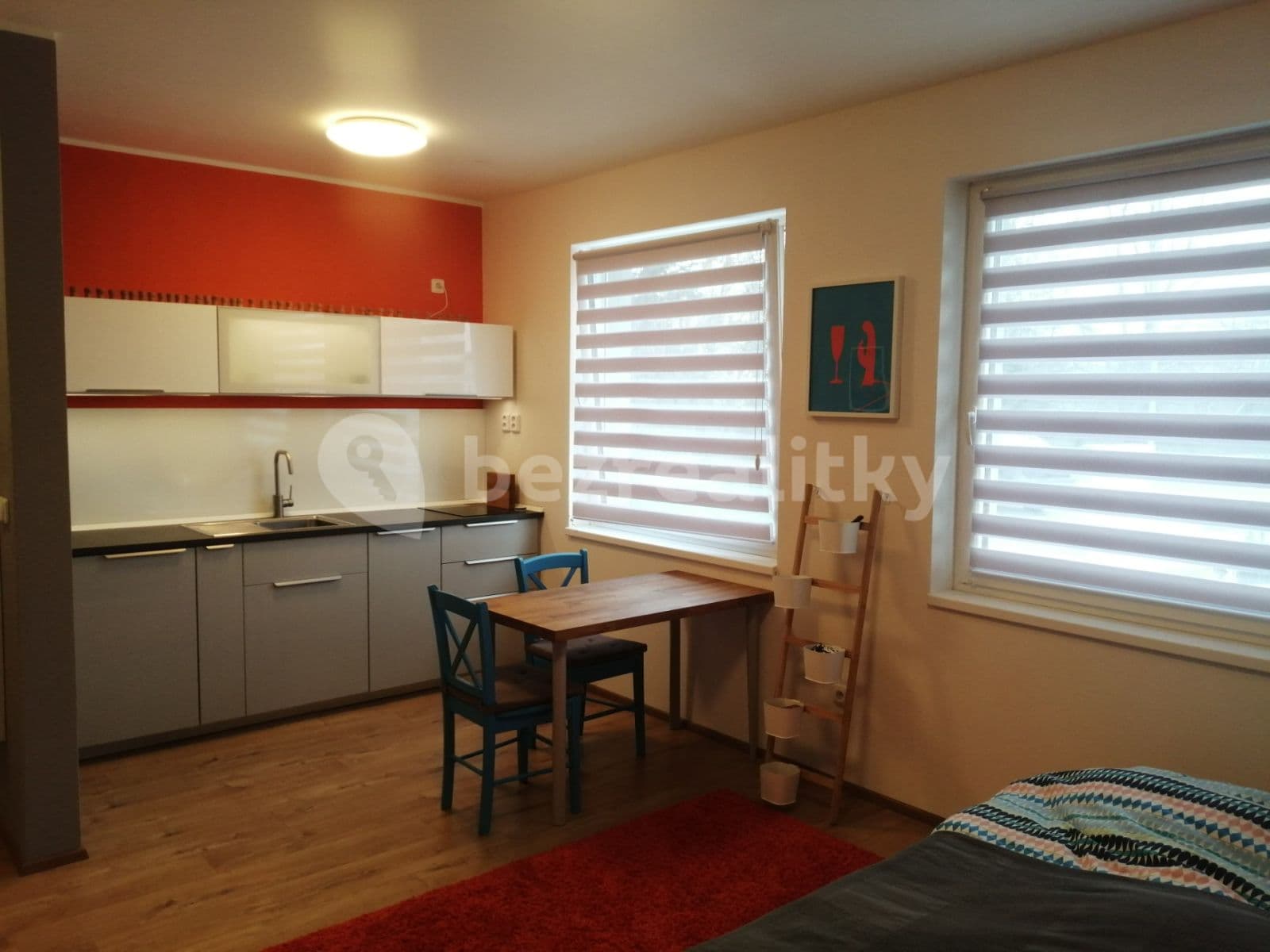 Studio flat to rent, 32 m², Lipanská, Říčany, Středočeský Region Studio flat to rent, 32 m², Lipanská, Říčany, Středočeský Region