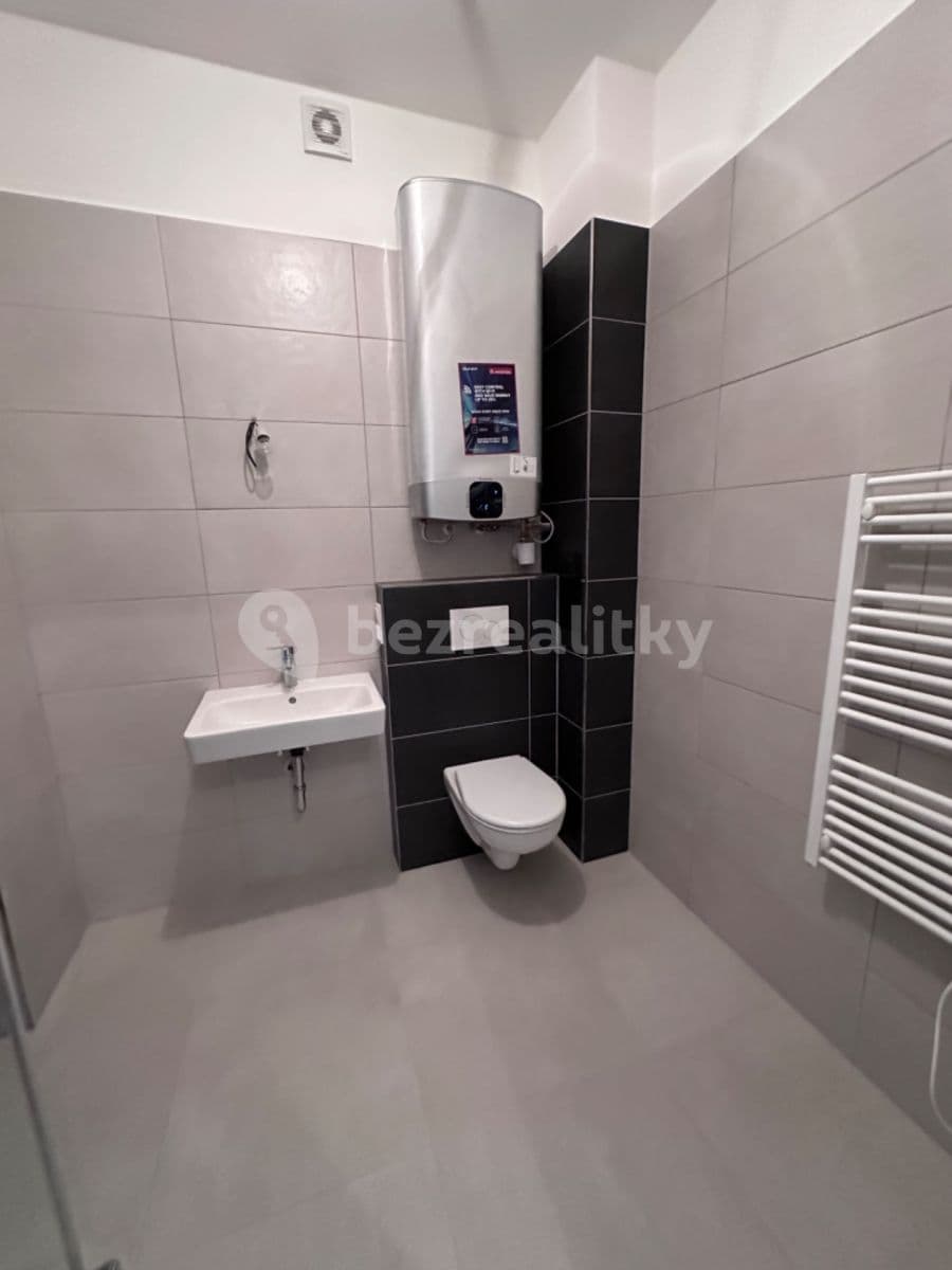 1 bedroom with open-plan kitchen flat to rent, 52 m², Prosecká, Prague, Prague 1 bedroom with open-plan kitchen flat to rent, 52 m², Prosecká, Prague, Prague
