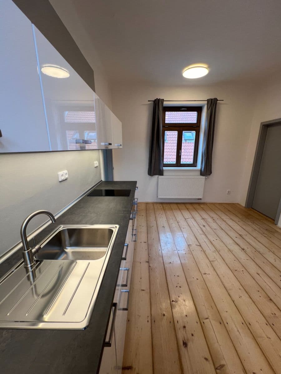 1 bedroom with open-plan kitchen flat to rent, 39 m², F. X. Procházky, Brandýs nad Labem-Stará Boleslav, Středočeský Region 1 bedroom with open-plan kitchen flat to rent, 39 m², F. X. Procházky, Brandýs nad Labem-Stará Boleslav, Středočeský Region