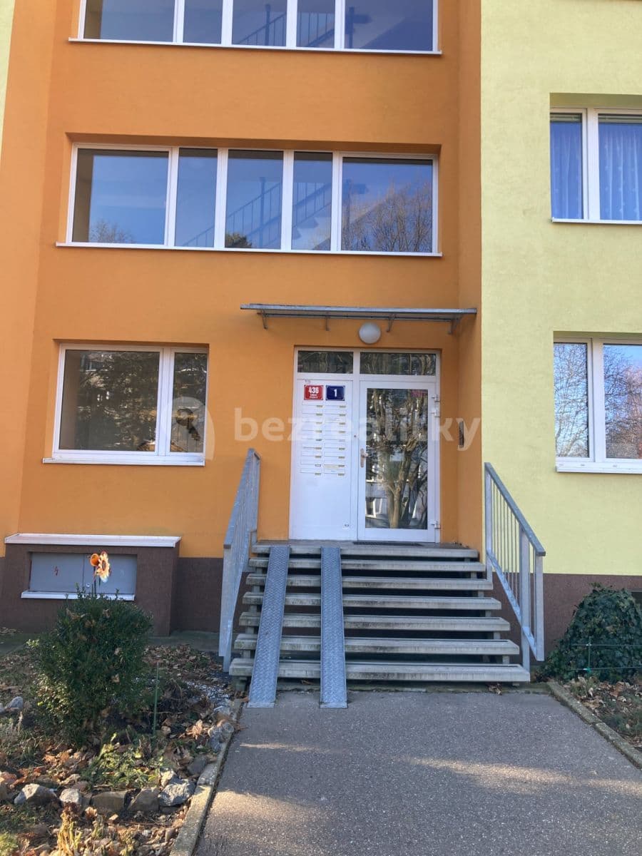 Studio flat to rent, 36 m², Ouholická, Prague, Prague Studio flat to rent, 36 m², Ouholická, Prague, Prague