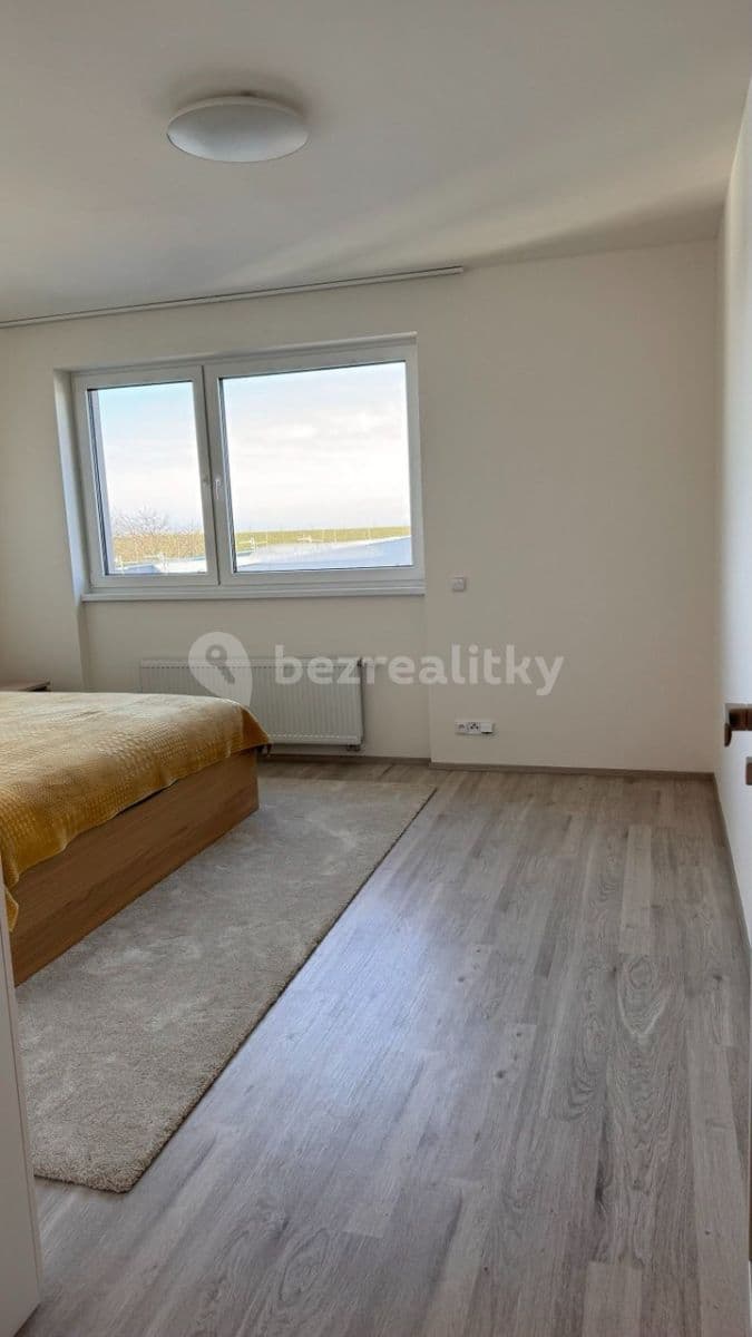 2 bedroom with open-plan kitchen flat to rent, 90 m², Oldřichovská, Prague, Prague 2 bedroom with open-plan kitchen flat to rent, 90 m², Oldřichovská, Prague, Prague