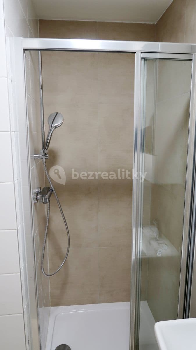 1 bedroom flat to rent, 37 m², Novobranská, Brno, Jihomoravský Region 1 bedroom flat to rent, 37 m², Novobranská, Brno, Jihomoravský Region