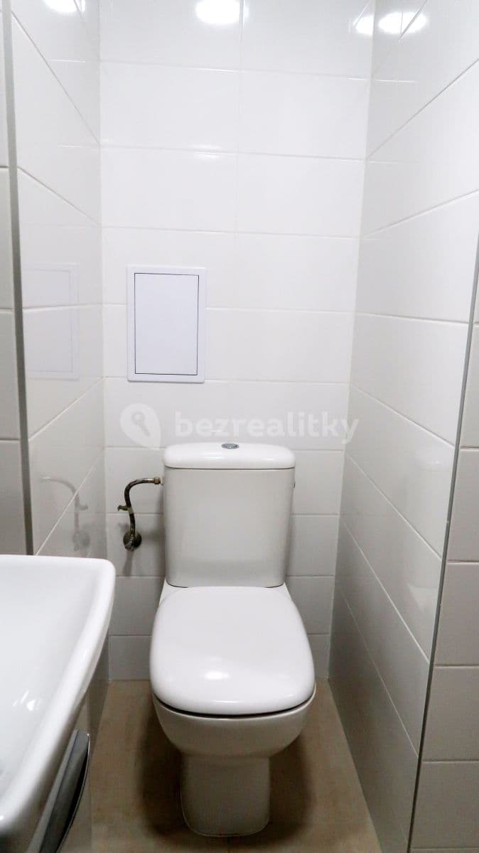 1 bedroom flat to rent, 37 m², Novobranská, Brno, Jihomoravský Region 1 bedroom flat to rent, 37 m², Novobranská, Brno, Jihomoravský Region