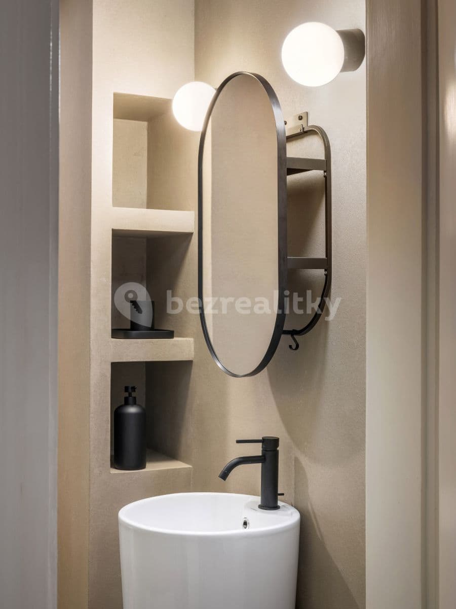 2 bedroom flat to rent, 66 m², Mařákova, Prague, Prague 2 bedroom flat to rent, 66 m², Mařákova, Prague, Prague