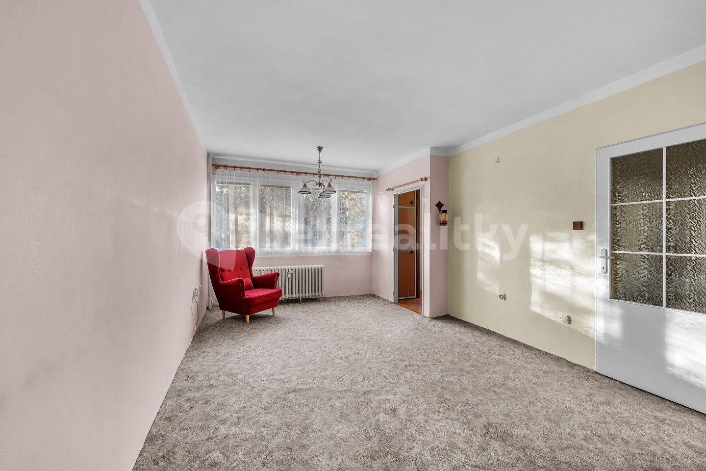 3 bedroom flat for sale, 55 m², Varšavská, Pardubice, Pardubický Region