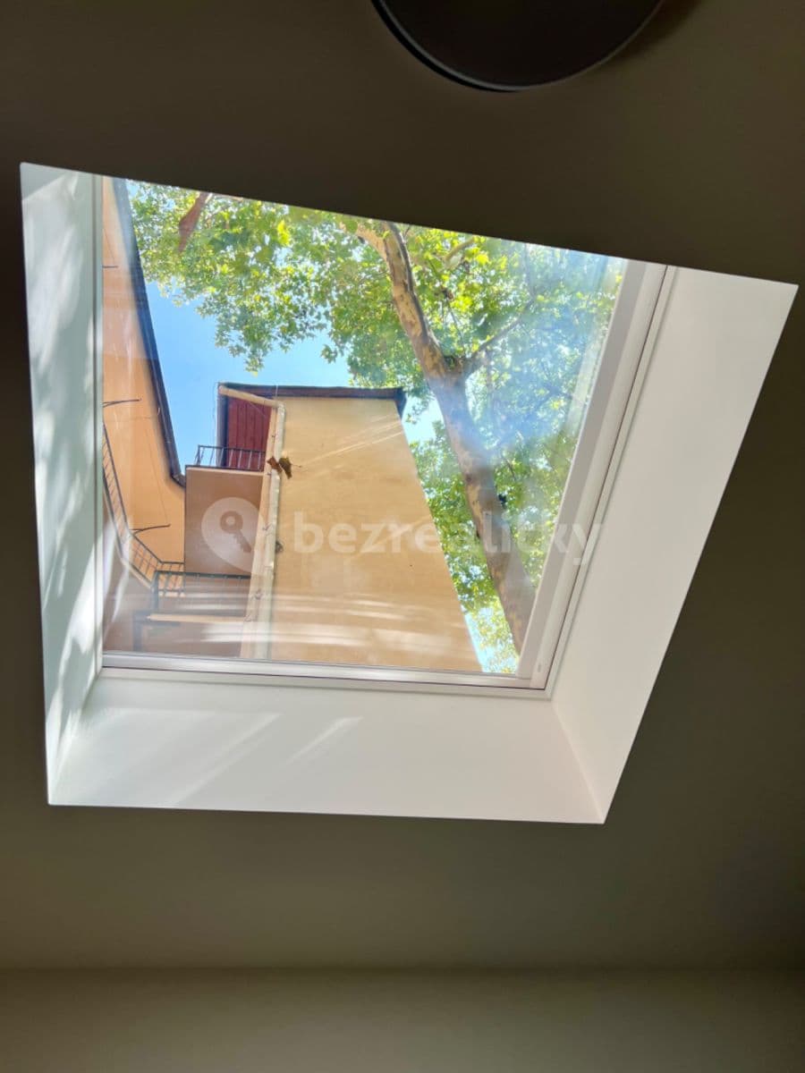 Studio flat to rent, 26 m², Ostrovní, Prague, Prague Studio flat to rent, 26 m², Ostrovní, Prague, Prague