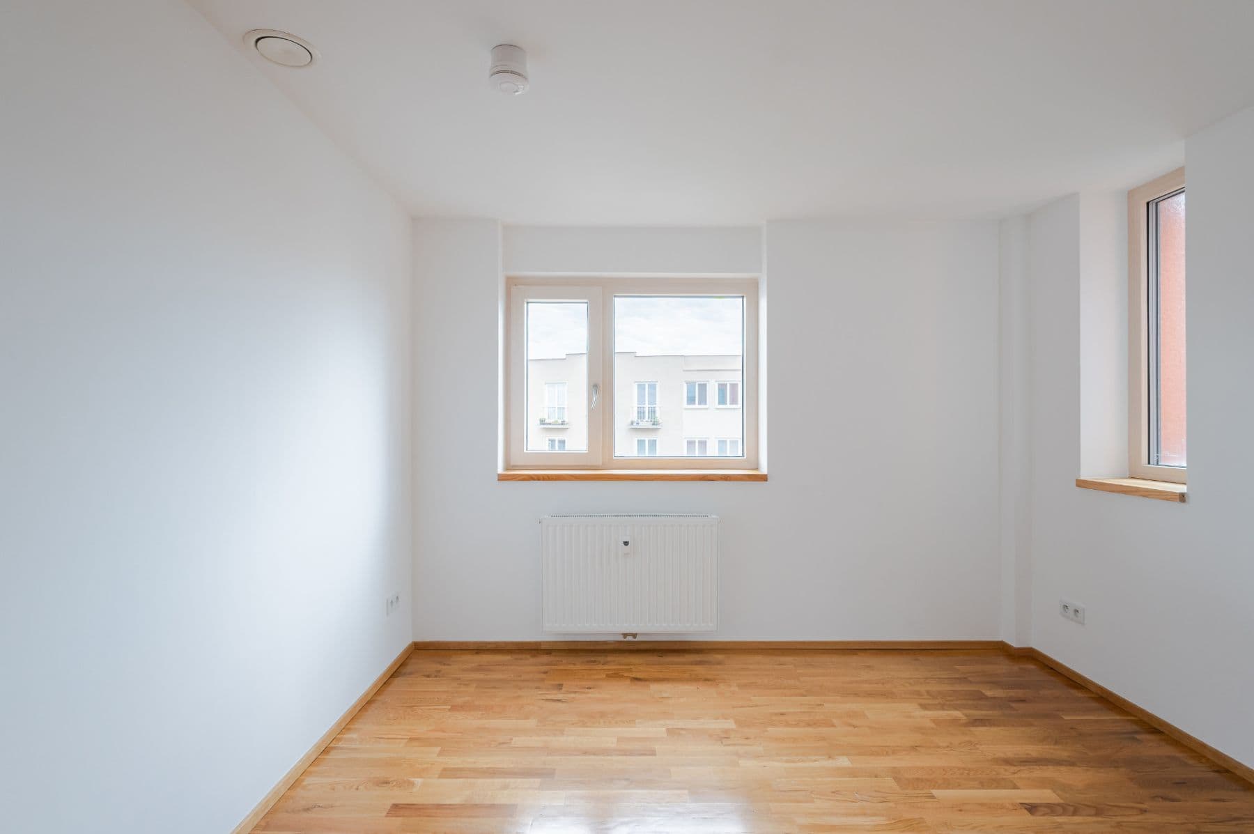 2 bedroom with open-plan kitchen flat to rent, 94 m², Ambrožova, Prague, Prague 2 bedroom with open-plan kitchen flat to rent, 94 m², Ambrožova, Prague, Prague