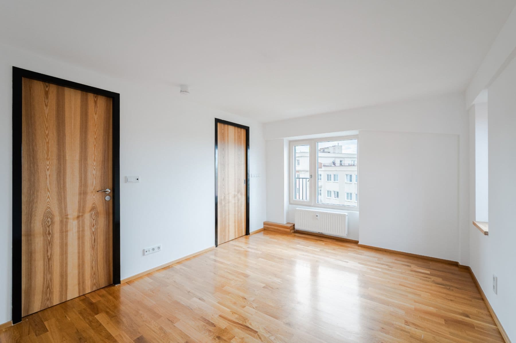 2 bedroom with open-plan kitchen flat to rent, 94 m², Ambrožova, Prague, Prague 2 bedroom with open-plan kitchen flat to rent, 94 m², Ambrožova, Prague, Prague