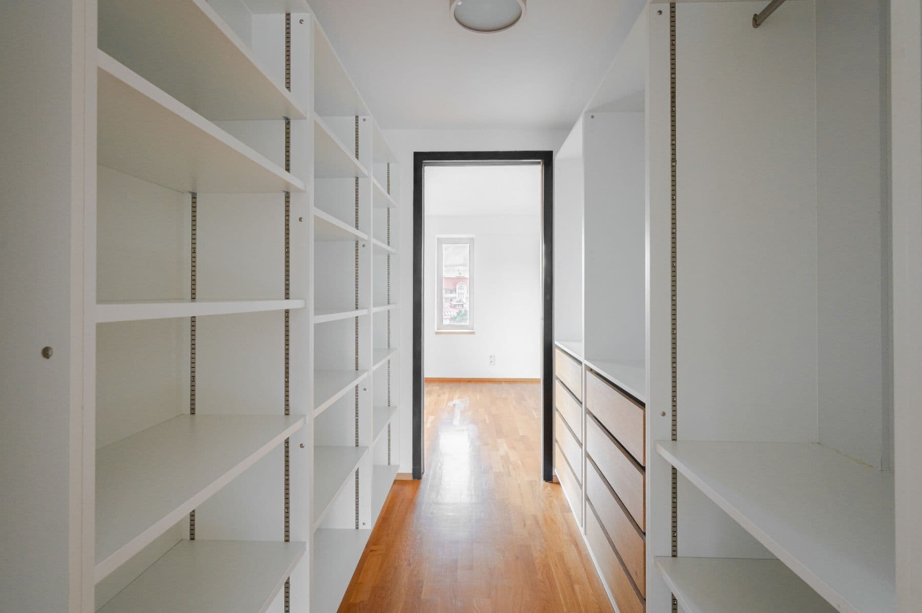 2 bedroom with open-plan kitchen flat to rent, 94 m², Ambrožova, Prague, Prague 2 bedroom with open-plan kitchen flat to rent, 94 m², Ambrožova, Prague, Prague