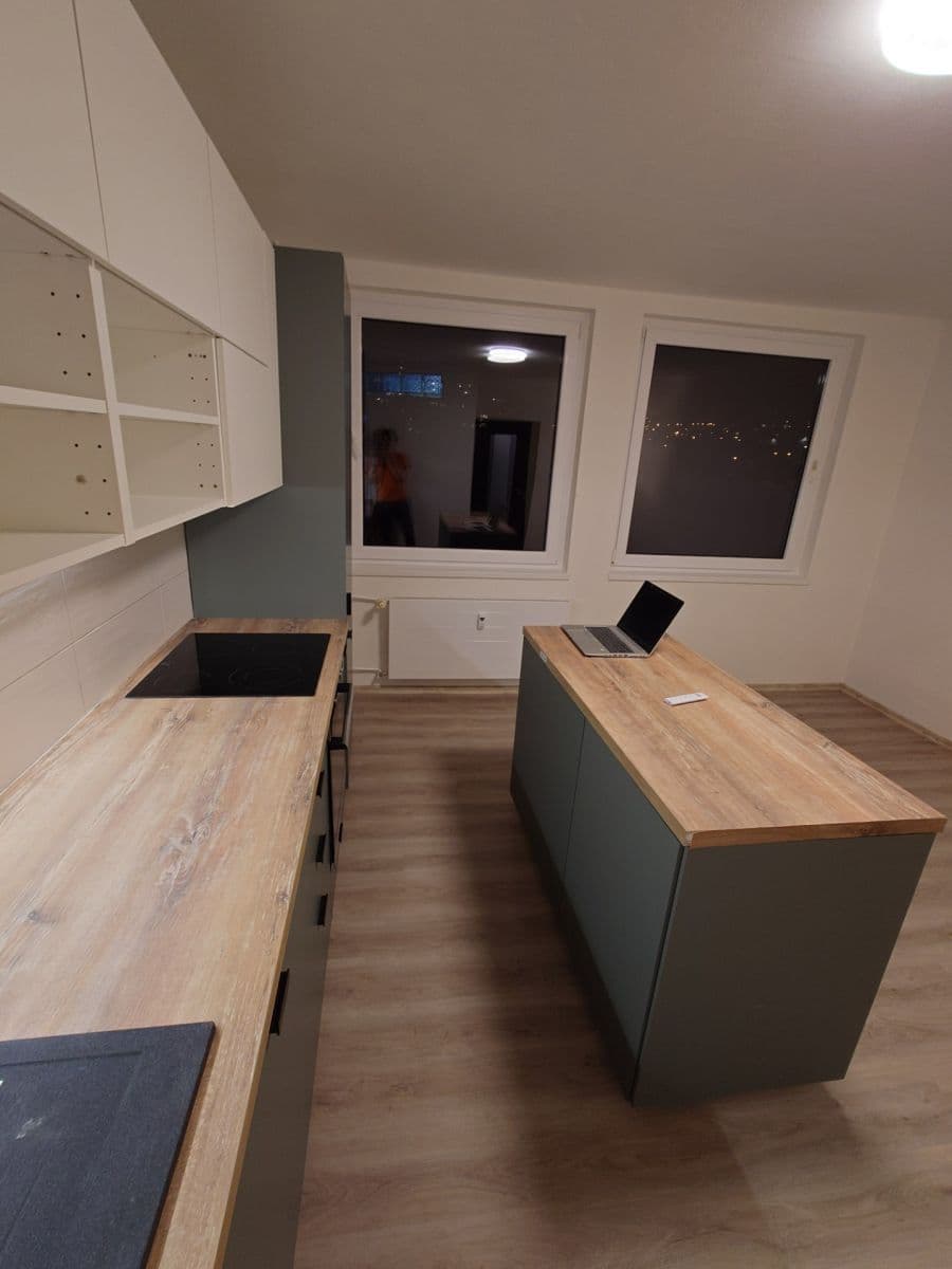 1 bedroom with open-plan kitchen flat to rent, 48 m², Jordana Jovkova, Prague, Prague 1 bedroom with open-plan kitchen flat to rent, 48 m², Jordana Jovkova, Prague, Prague