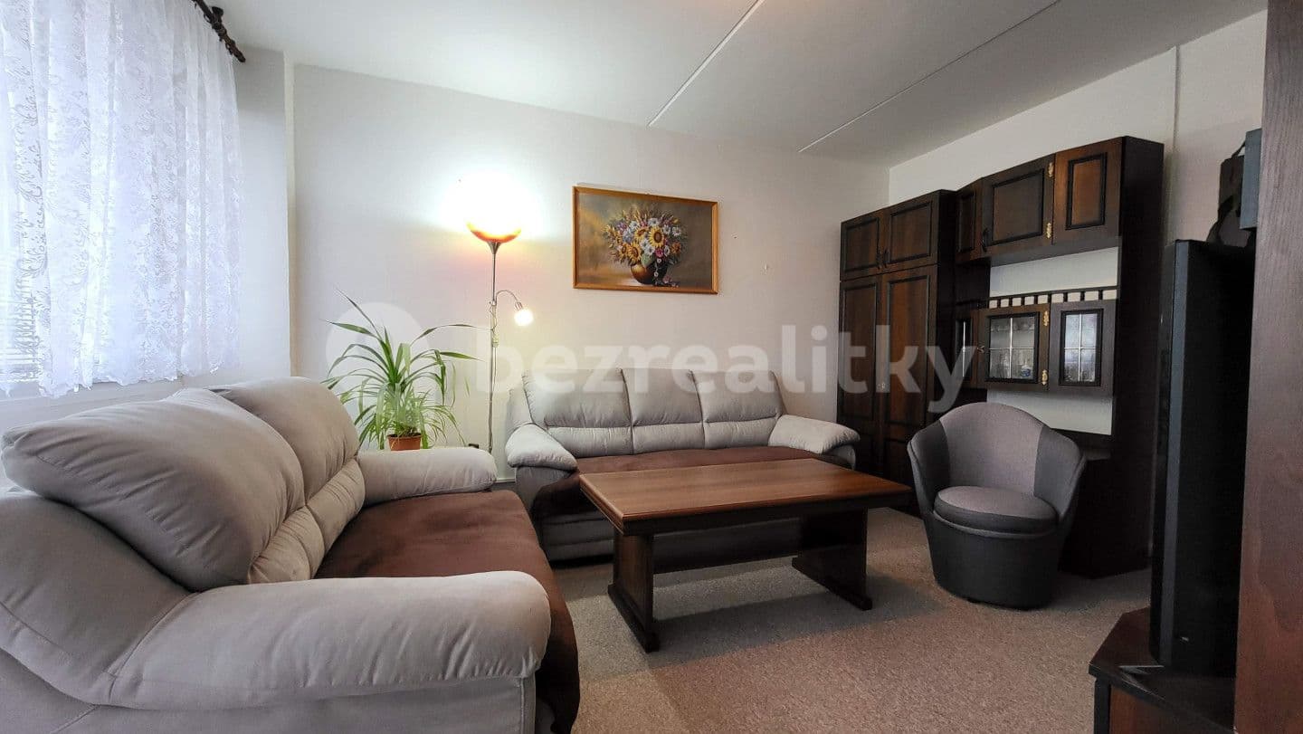 3 bedroom flat for sale, 62 m², U Věžových domů, Most, Ústecký Region
