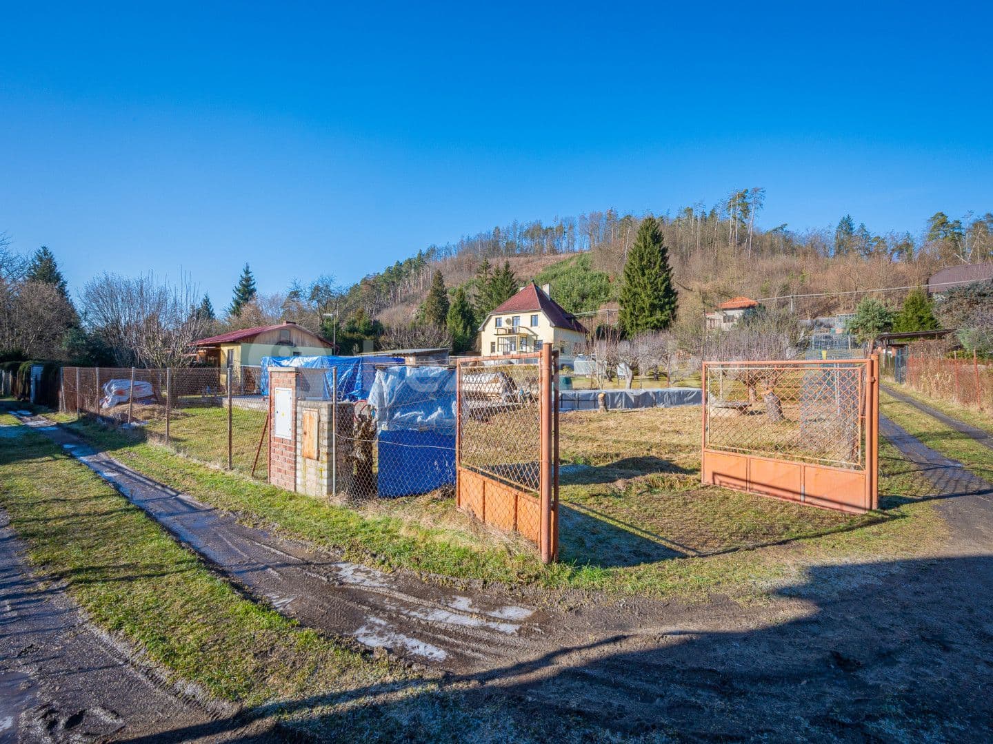 plot for sale, 395 m², V Zahradách, Nespeky, Středočeský Region