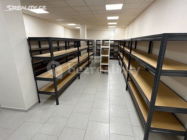 non-residential property to rent, 77 m², Horní náměstí, Divišov, Středočeský Region non-residential property to rent, 77 m², Horní náměstí, Divišov, Středočeský Region