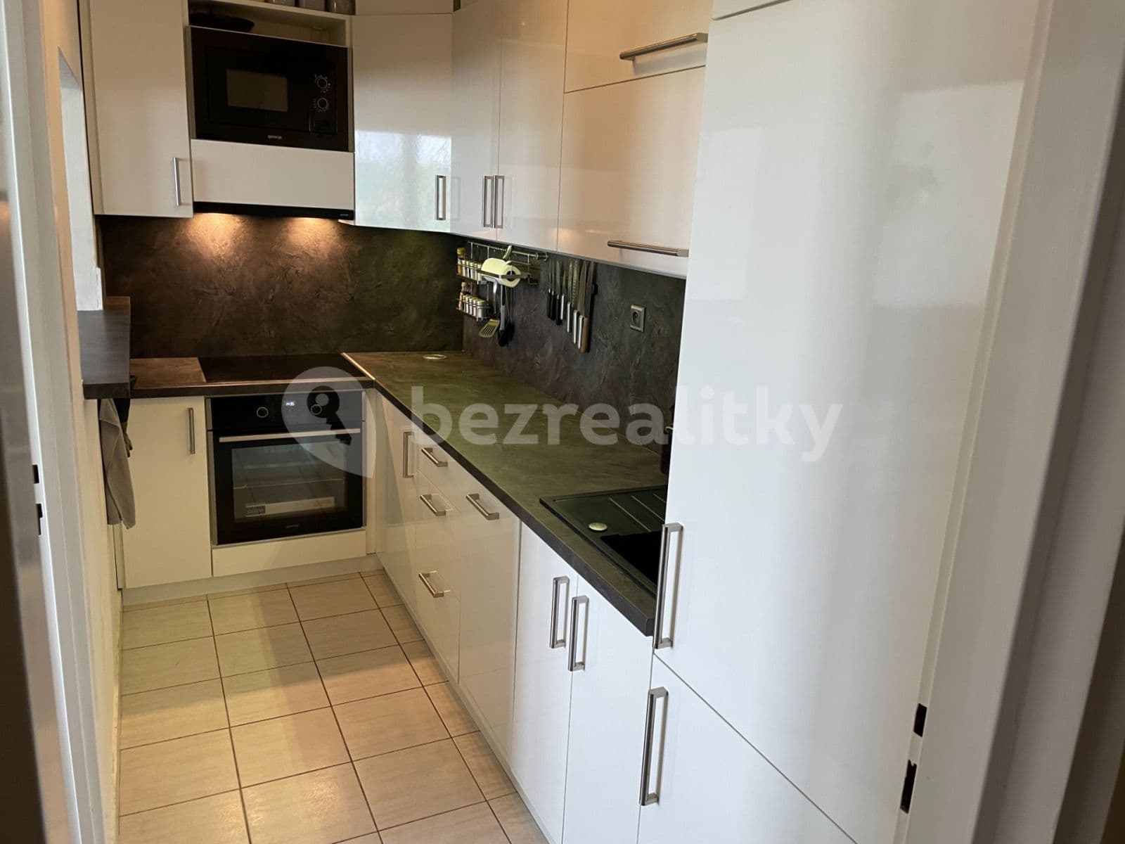1 bedroom with open-plan kitchen flat to rent, 40 m², Štúrova, Prague, Prague 1 bedroom with open-plan kitchen flat to rent, 40 m², Štúrova, Prague, Prague