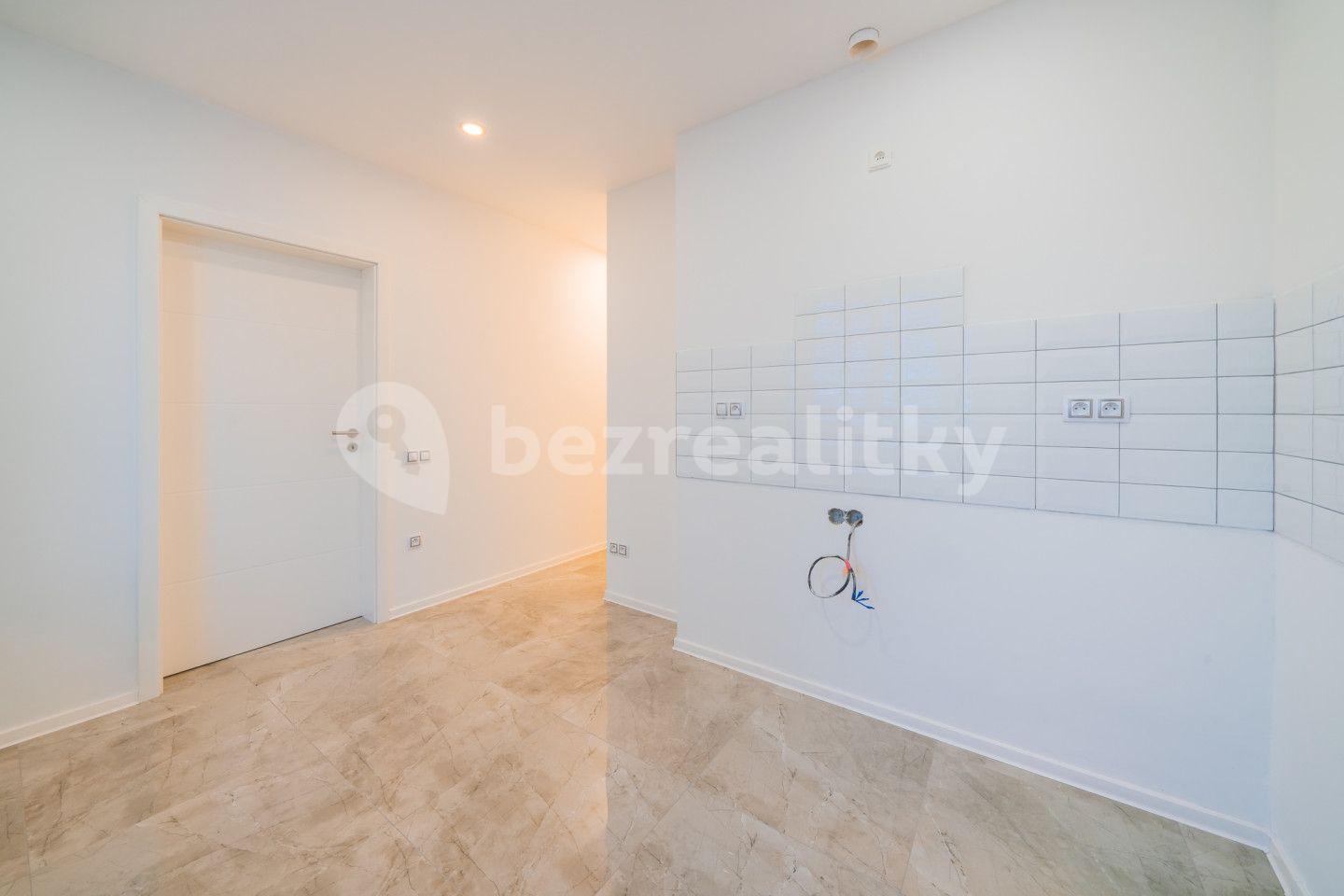2 bedroom flat for sale, 63 m², Zahradní, Hranice, Karlovarský Region
