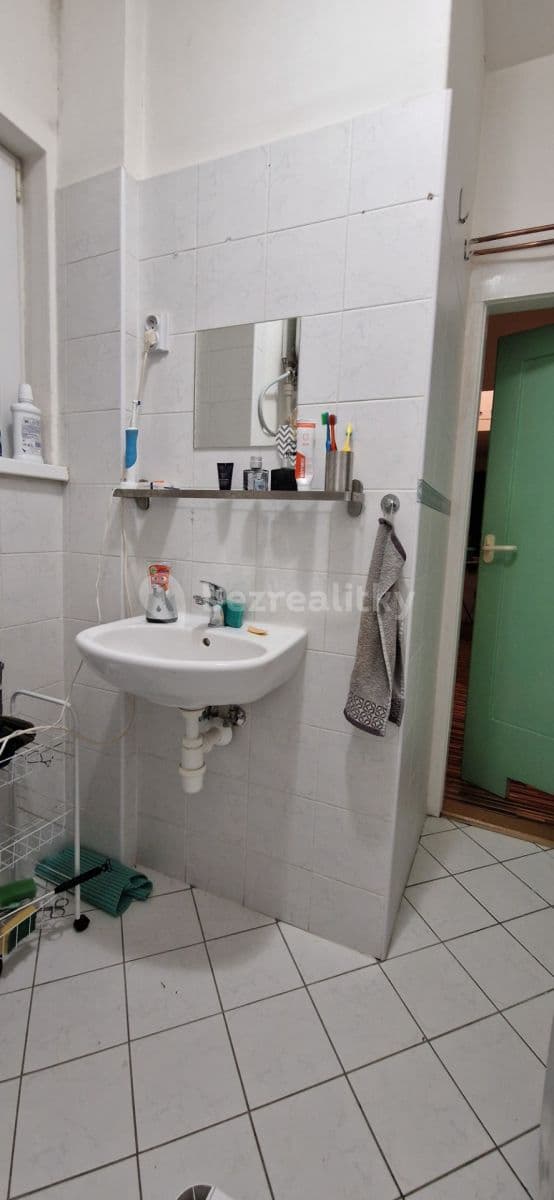 1 bedroom flat to rent, 41 m², Biskupcova, Prague, Prague 1 bedroom flat to rent, 41 m², Biskupcova, Prague, Prague