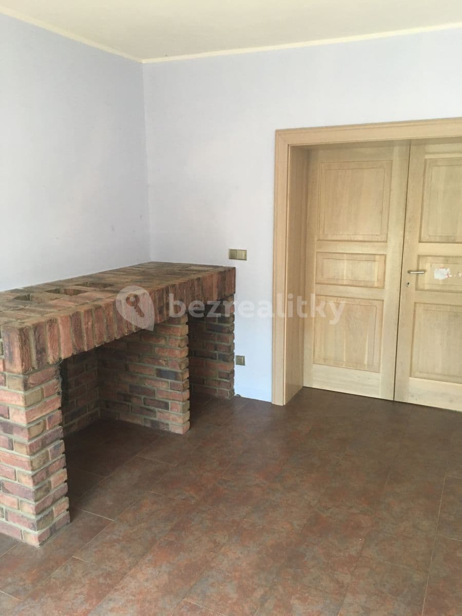 4 bedroom with open-plan kitchen flat to rent, 150 m², Prachovská, Prague, Prague 4 bedroom with open-plan kitchen flat to rent, 150 m², Prachovská, Prague, Prague