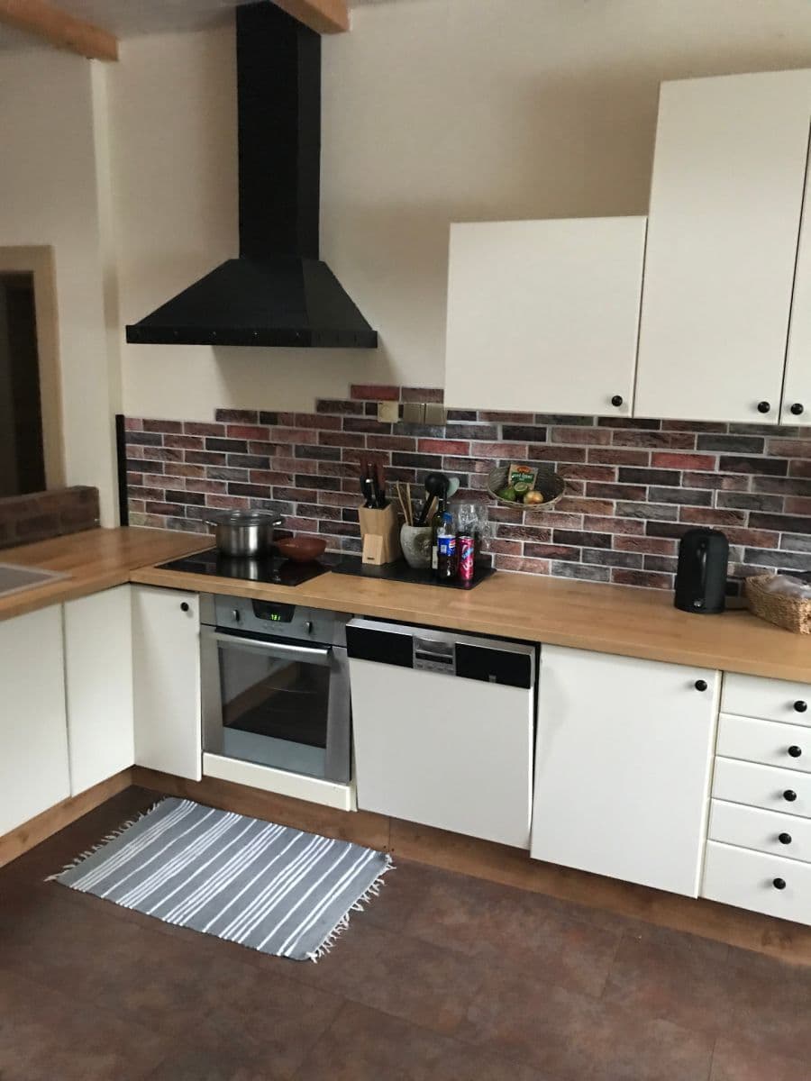 4 bedroom with open-plan kitchen flat to rent, 150 m², Prachovská, Prague, Prague 4 bedroom with open-plan kitchen flat to rent, 150 m², Prachovská, Prague, Prague