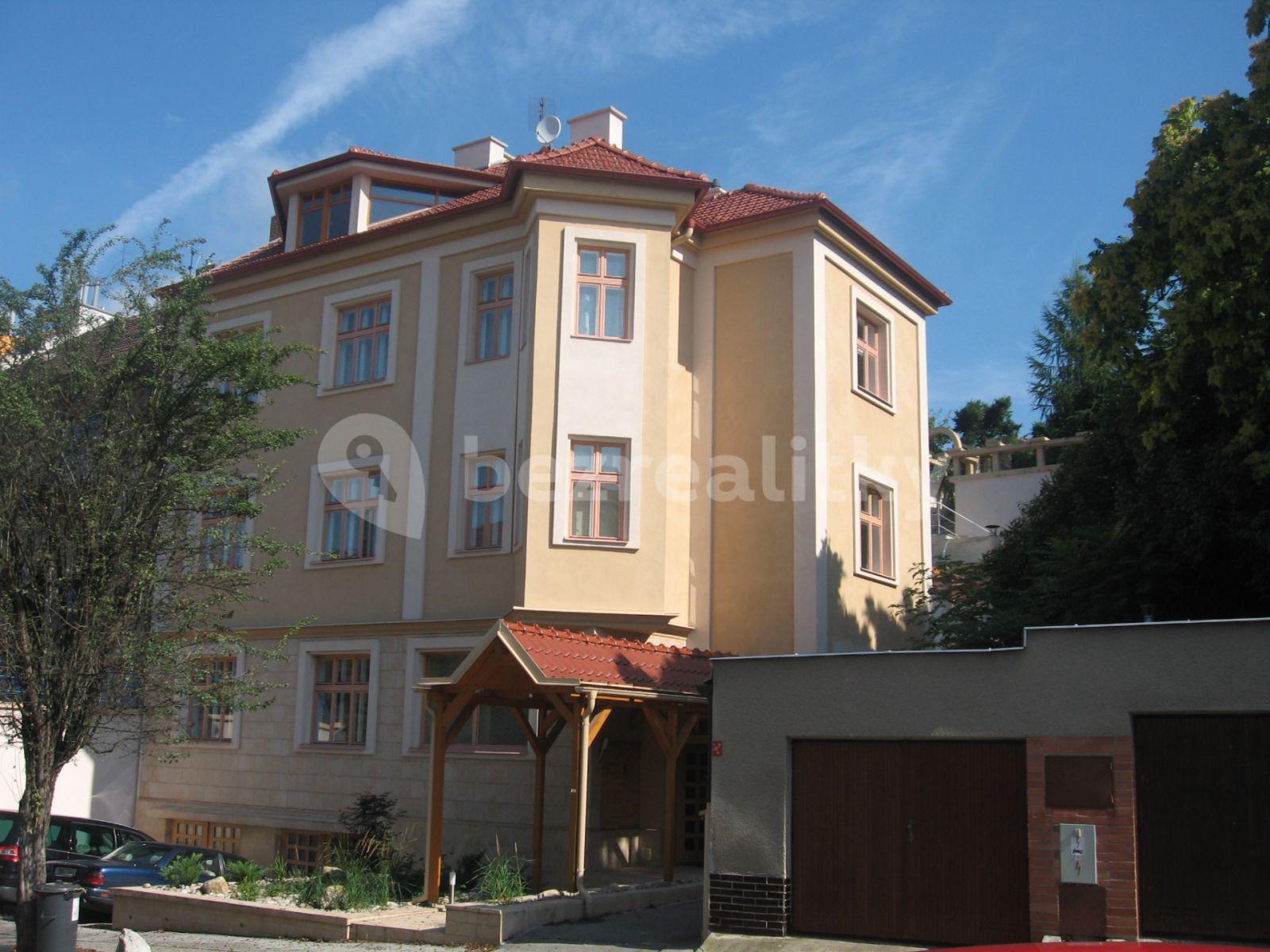 4 bedroom flat to rent, 84 m², Viniční, Brno, Jihomoravský Region