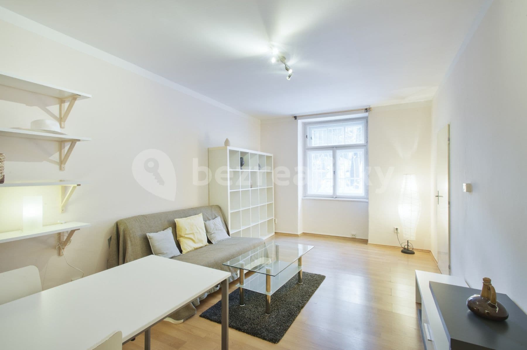 1 bedroom with open-plan kitchen flat to rent, 39 m², Na Dolinách, Prague, Prague 1 bedroom with open-plan kitchen flat to rent, 39 m², Na Dolinách, Prague, Prague