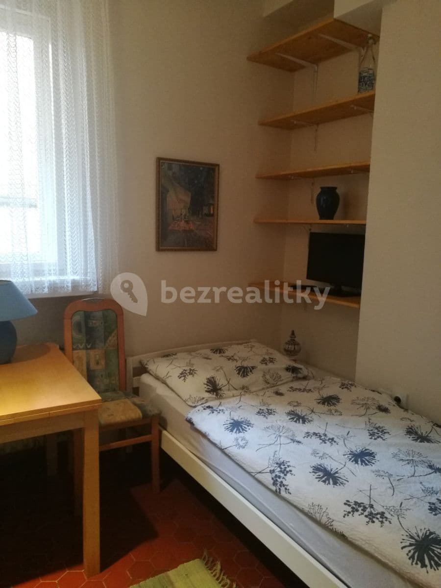 1 bedroom with open-plan kitchen flat to rent, 56 m², Husinecká, Prague, Prague 1 bedroom with open-plan kitchen flat to rent, 56 m², Husinecká, Prague, Prague