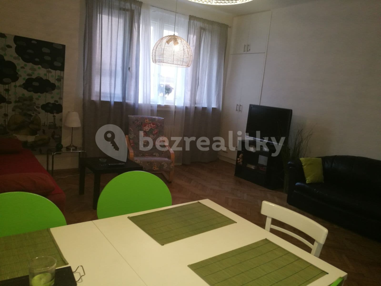 1 bedroom with open-plan kitchen flat to rent, 56 m², Husinecká, Prague, Prague 1 bedroom with open-plan kitchen flat to rent, 56 m², Husinecká, Prague, Prague
