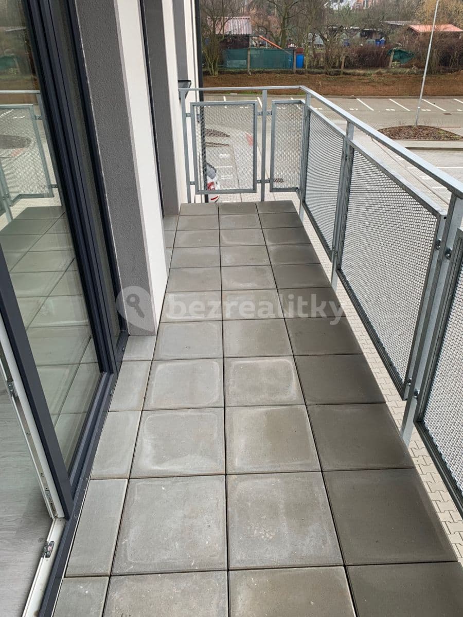 1 bedroom with open-plan kitchen flat to rent, 47 m², Lubenská, Rakovník, Středočeský Region 1 bedroom with open-plan kitchen flat to rent, 47 m², Lubenská, Rakovník, Středočeský Region