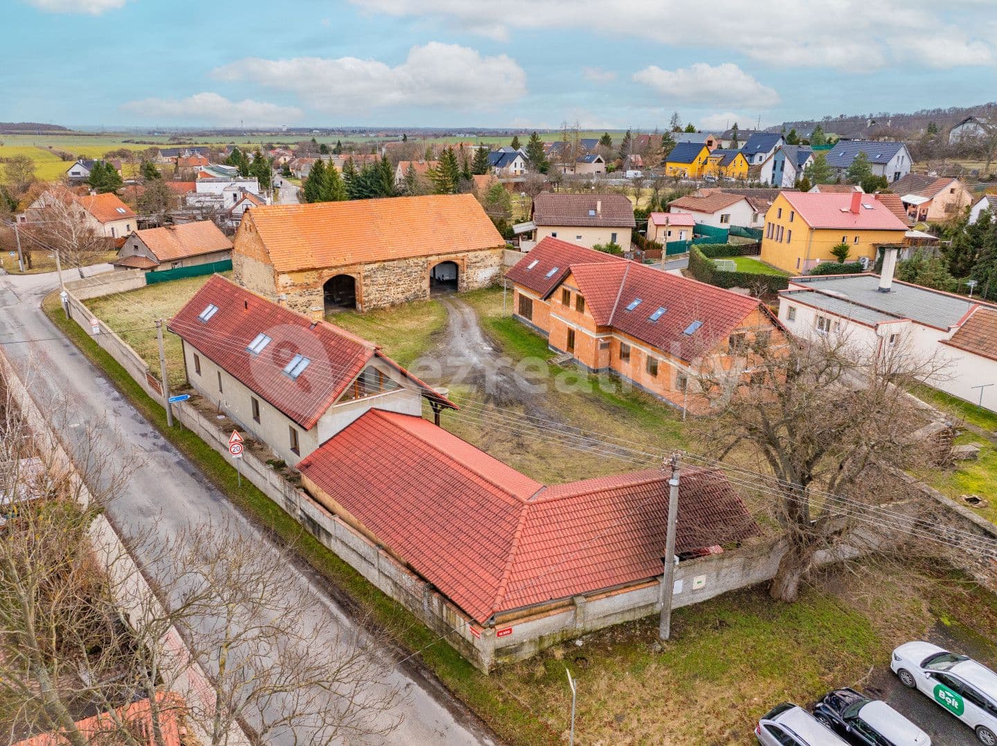 house for sale, 591 m², Panenské Břežany, Středočeský Region