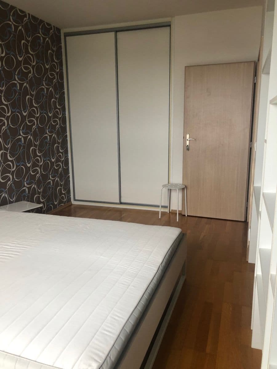 1 bedroom with open-plan kitchen flat for sale, 50 m², Za Mototechnou, Prague, Prague 1 bedroom with open-plan kitchen flat for sale, 50 m², Za Mototechnou, Prague, Prague