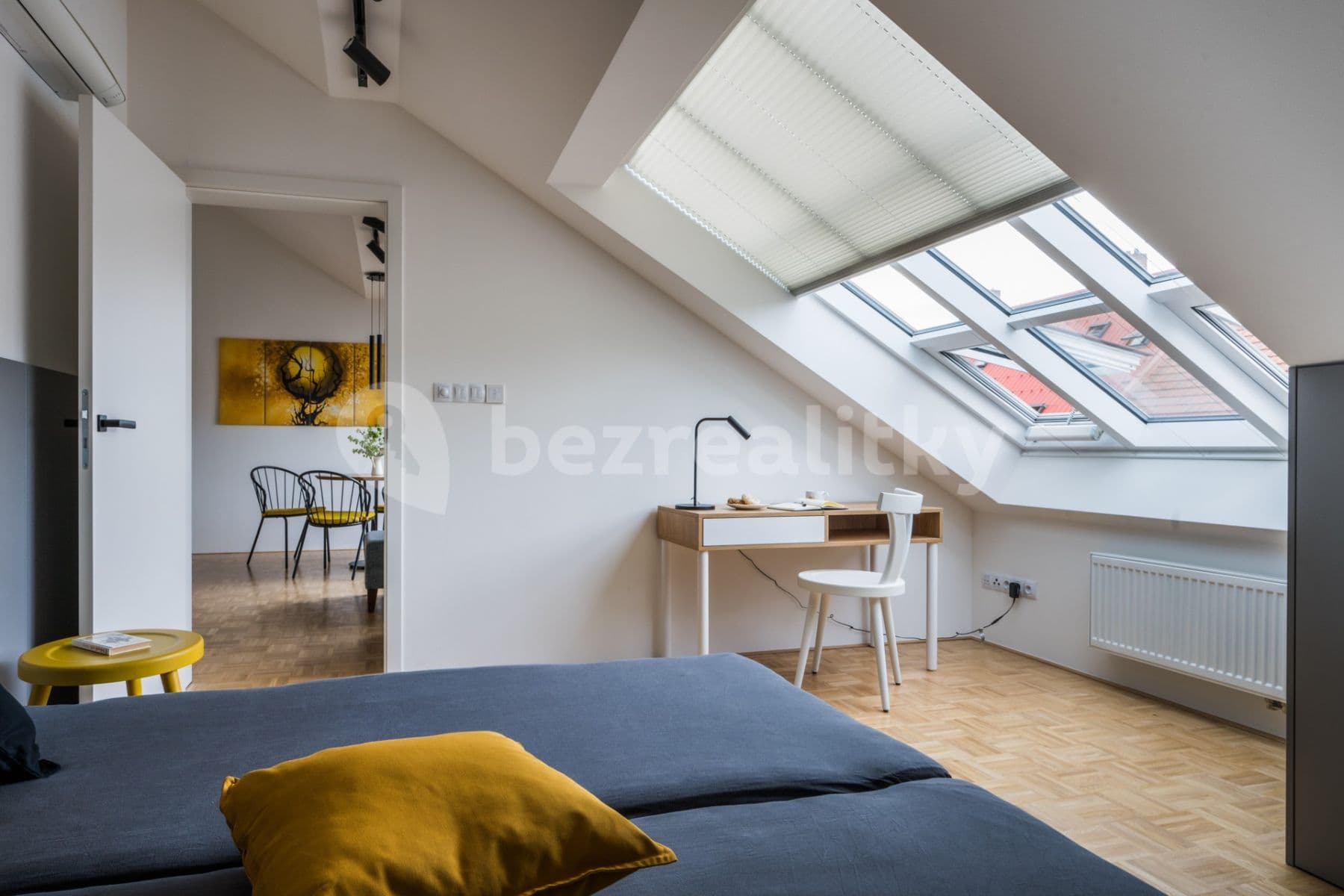 1 bedroom with open-plan kitchen flat to rent, 67 m², Na Spojce, Prague, Prague 1 bedroom with open-plan kitchen flat to rent, 67 m², Na Spojce, Prague, Prague