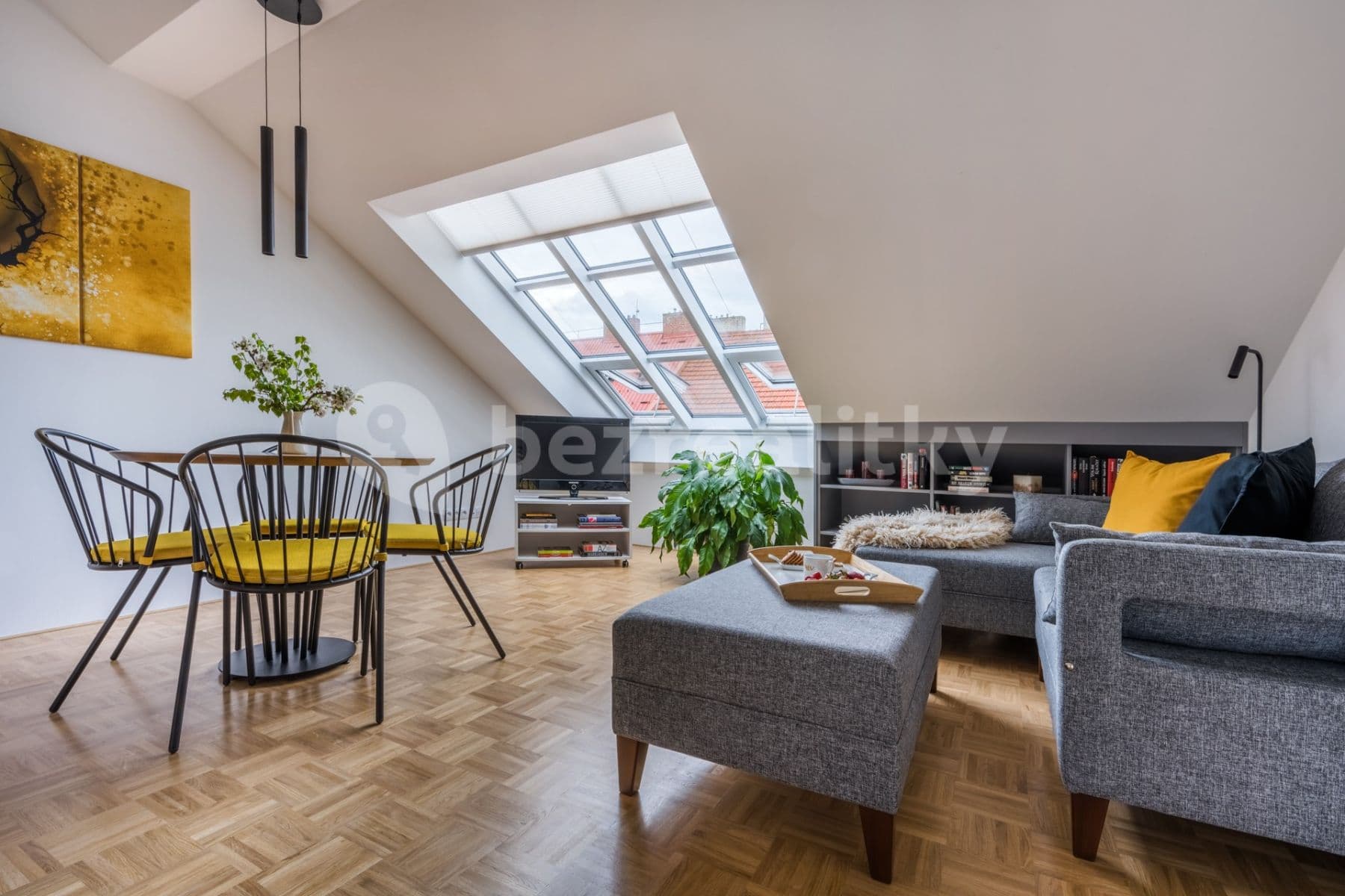 1 bedroom with open-plan kitchen flat to rent, 67 m², Na Spojce, Prague, Prague 1 bedroom with open-plan kitchen flat to rent, 67 m², Na Spojce, Prague, Prague