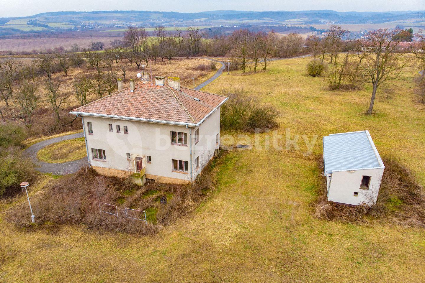 non-residential property for sale, 113,659 m², Vranovice-Kelčice, Olomoucký Region