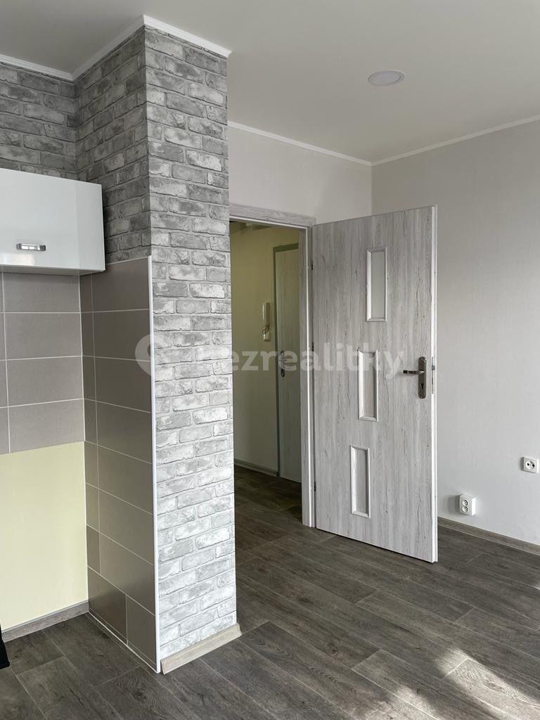 1 bedroom flat for sale, 41 m², Sídliště, Cvikov, Liberecký Region