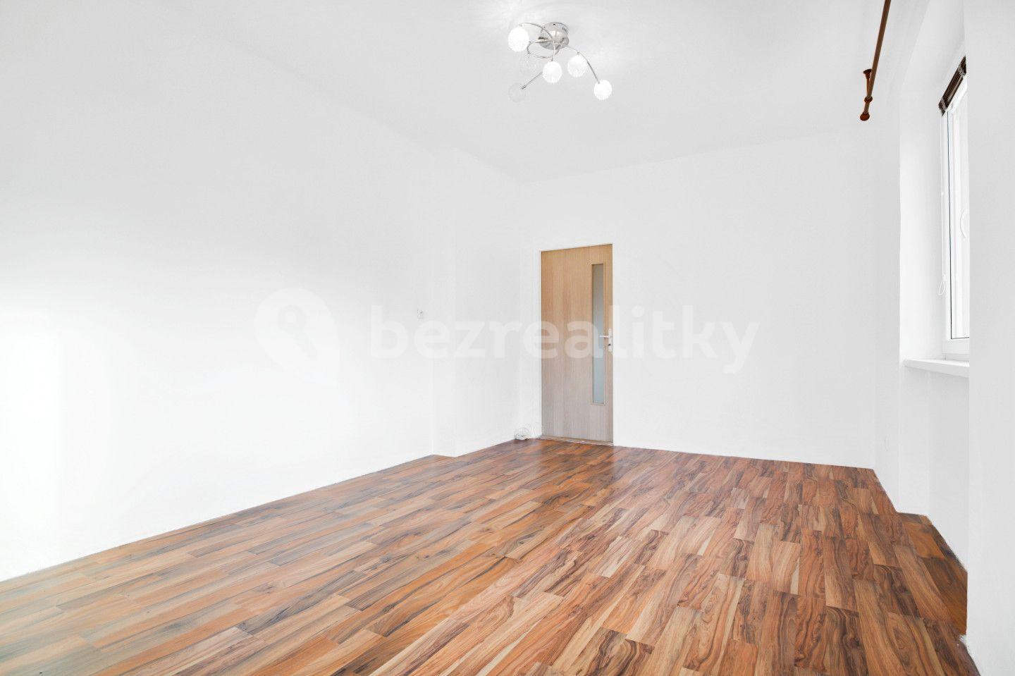 2 bedroom flat for sale, 54 m², Sluneční, Chomutov, Ústecký Region