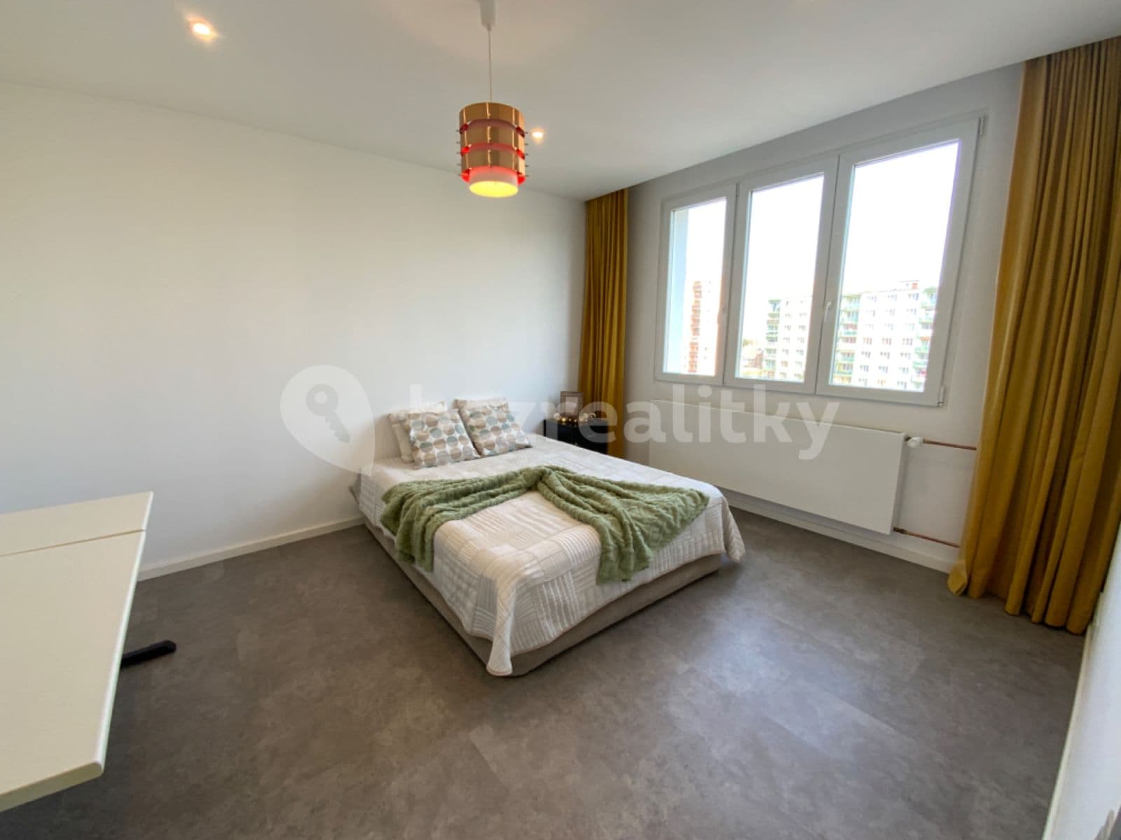 3 bedroom flat to rent, 83 m², Zárubova, Prague, Prague 3 bedroom flat to rent, 83 m², Zárubova, Prague, Prague