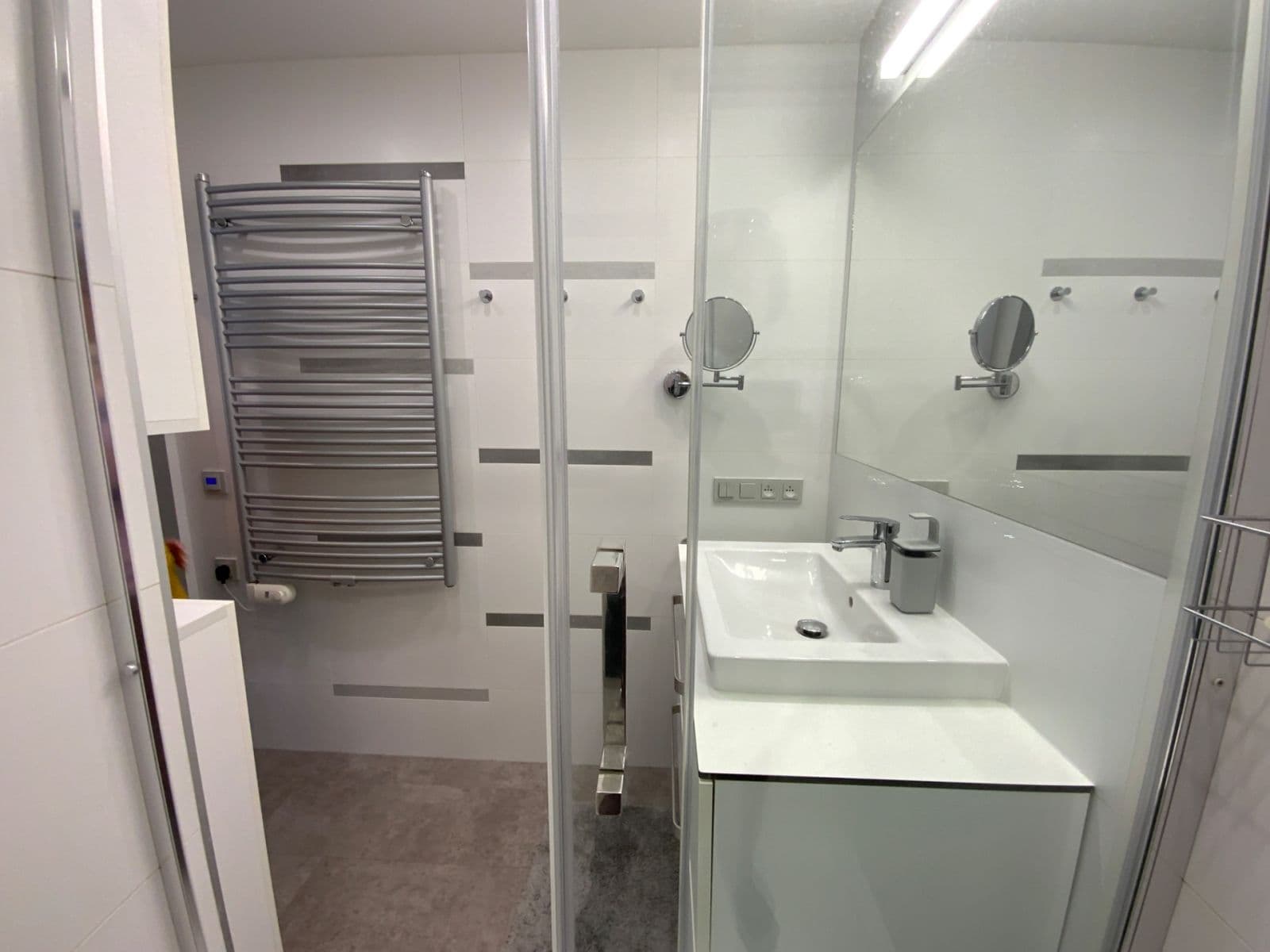 3 bedroom flat to rent, 83 m², Zárubova, Prague, Prague 3 bedroom flat to rent, 83 m², Zárubova, Prague, Prague