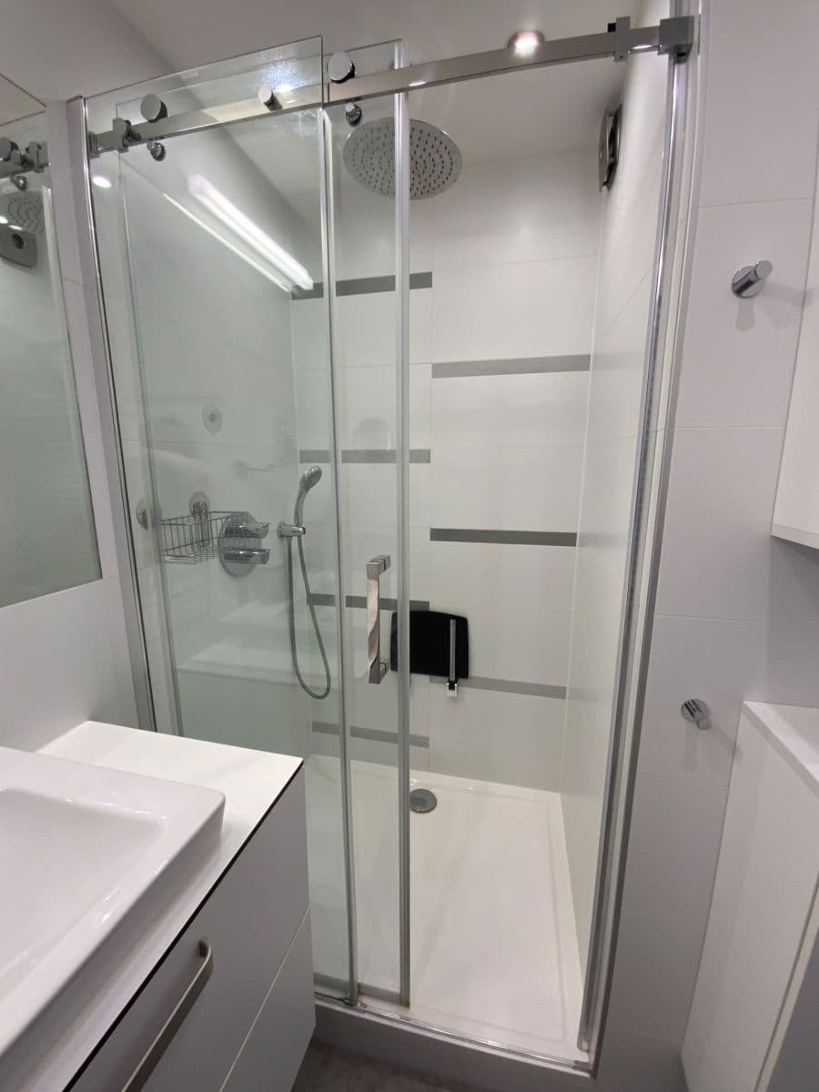 3 bedroom flat to rent, 83 m², Zárubova, Prague, Prague 3 bedroom flat to rent, 83 m², Zárubova, Prague, Prague