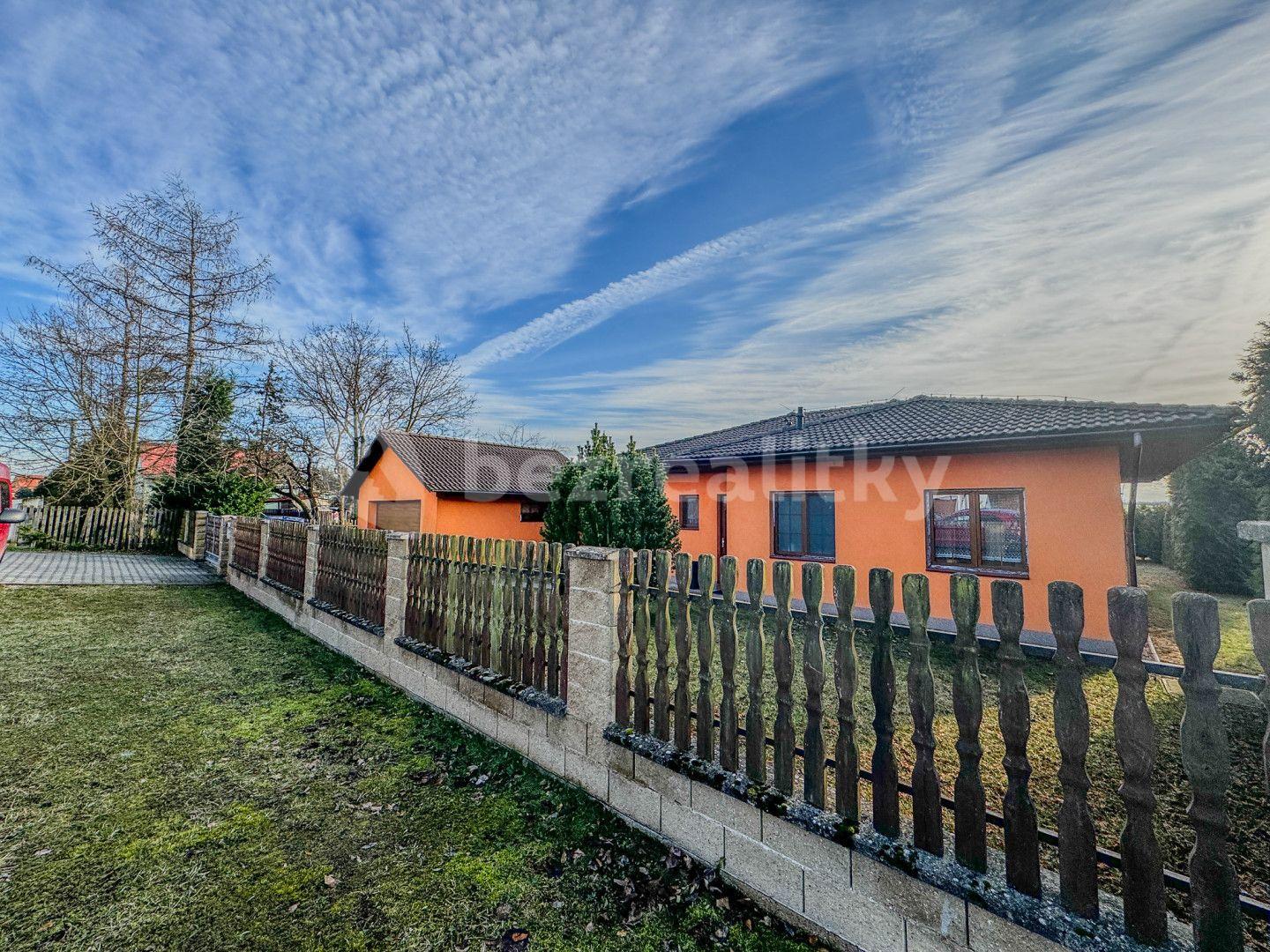 house for sale, 115 m², Nádražní, Chotěšov, Ústecký Region