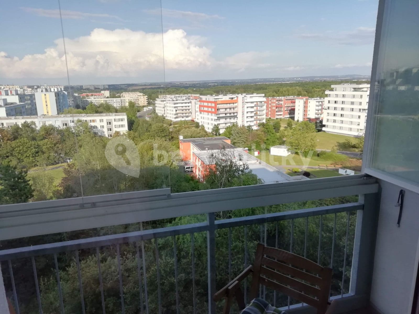 2 bedroom with open-plan kitchen flat to rent, 66 m², Jažlovická, Prague, Prague 2 bedroom with open-plan kitchen flat to rent, 66 m², Jažlovická, Prague, Prague