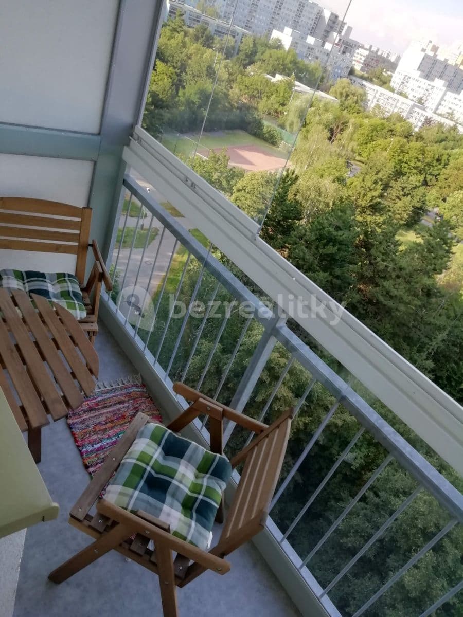 2 bedroom with open-plan kitchen flat to rent, 66 m², Jažlovická, Prague, Prague 2 bedroom with open-plan kitchen flat to rent, 66 m², Jažlovická, Prague, Prague