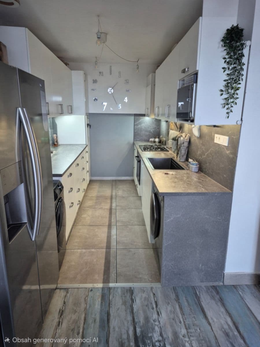 2 bedroom with open-plan kitchen flat to rent, 66 m², Jažlovická, Prague, Prague 2 bedroom with open-plan kitchen flat to rent, 66 m², Jažlovická, Prague, Prague