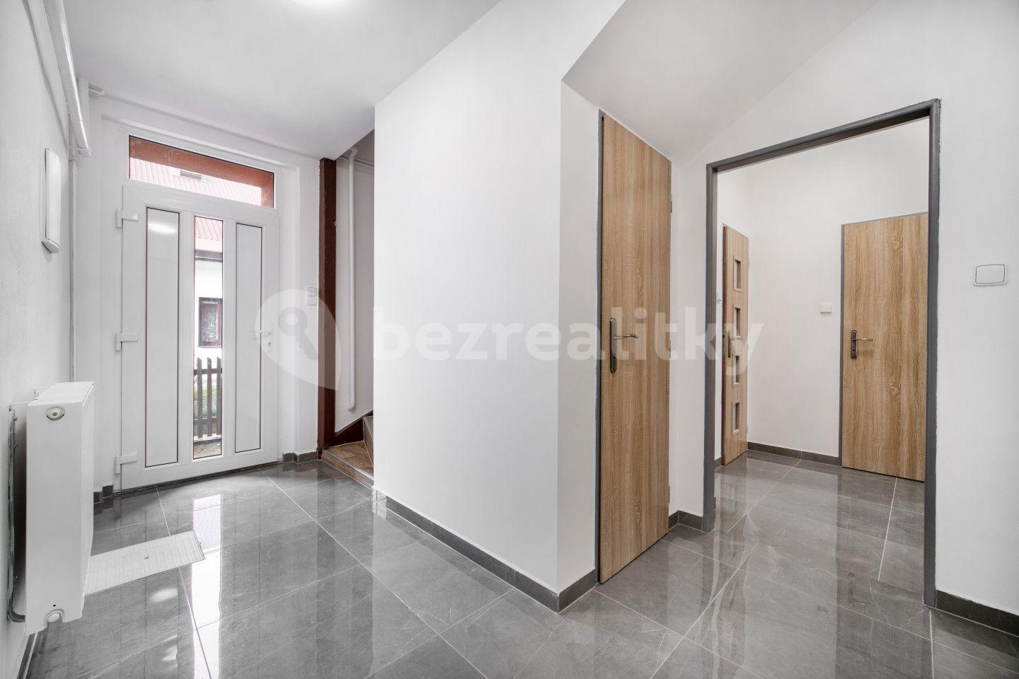 5 bedroom flat for sale, 128 m², U Zastávky, Králíky, Pardubický Region