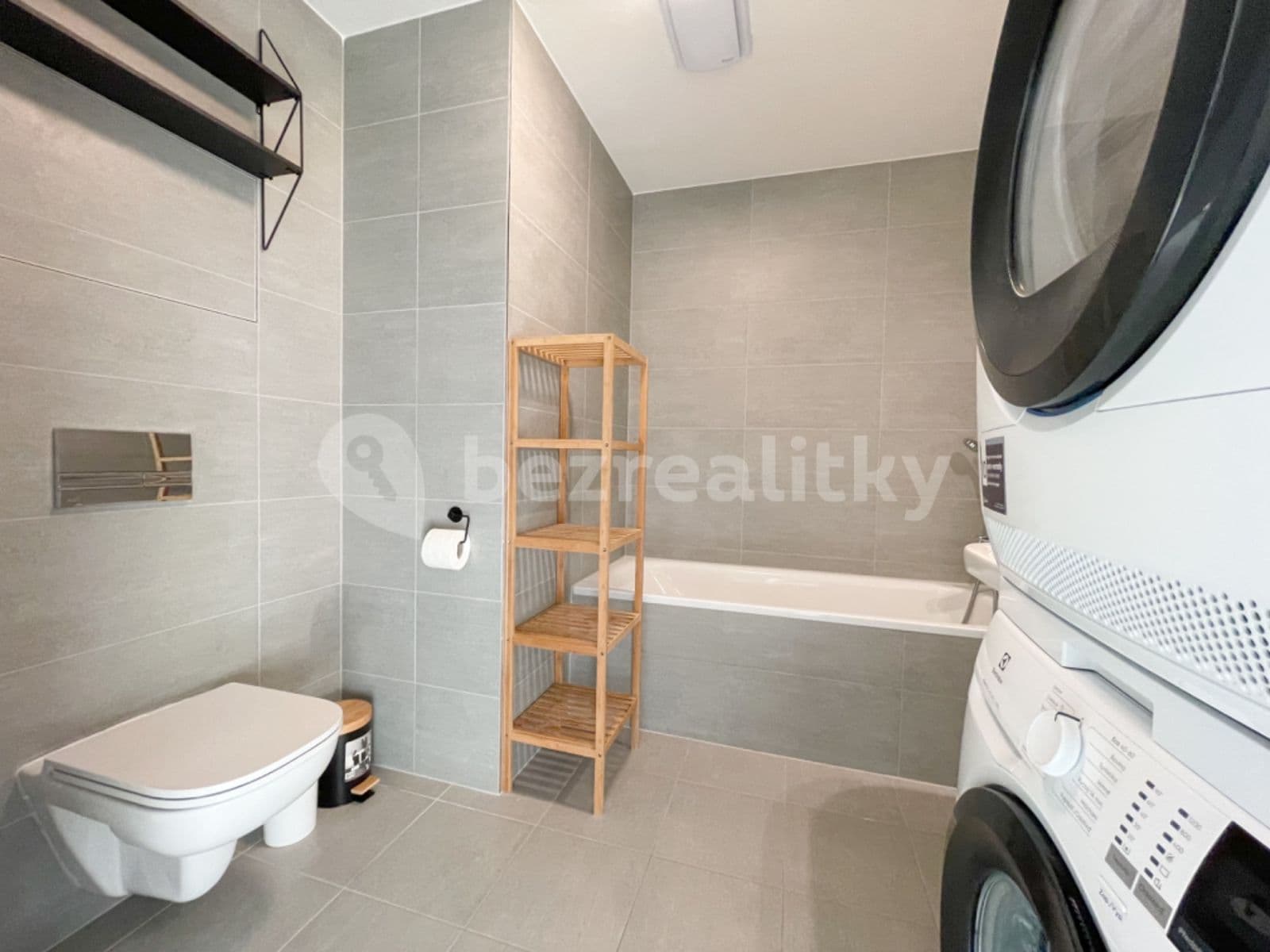 Studio flat to rent, 40 m², Olgy Havlové, Prague, Prague Studio flat to rent, 40 m², Olgy Havlové, Prague, Prague