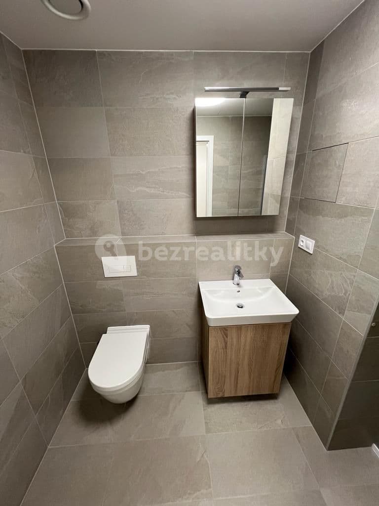 Studio flat to rent, 32 m², Bratislavská, Brno, Jihomoravský Region Studio flat to rent, 32 m², Bratislavská, Brno, Jihomoravský Region