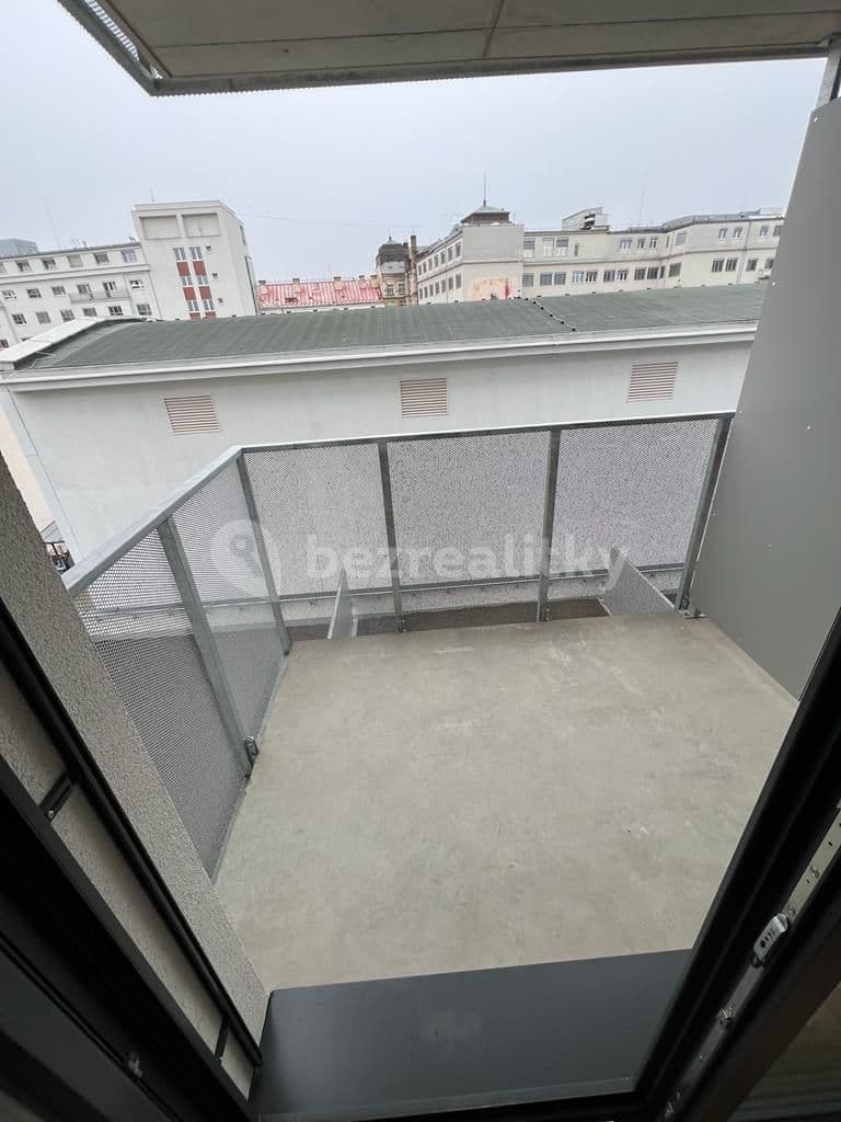 Studio flat to rent, 32 m², Bratislavská, Brno, Jihomoravský Region Studio flat to rent, 32 m², Bratislavská, Brno, Jihomoravský Region