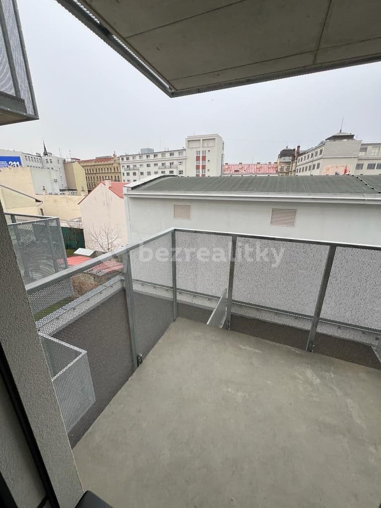 Studio flat to rent, 32 m², Bratislavská, Brno, Jihomoravský Region Studio flat to rent, 32 m², Bratislavská, Brno, Jihomoravský Region