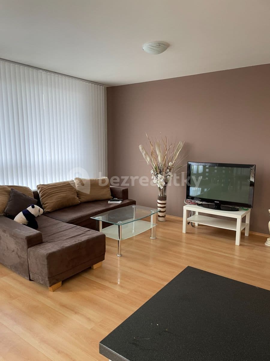 2 bedroom with open-plan kitchen flat to rent, 80 m², Kabešova, Prague, Prague 2 bedroom with open-plan kitchen flat to rent, 80 m², Kabešova, Prague, Prague