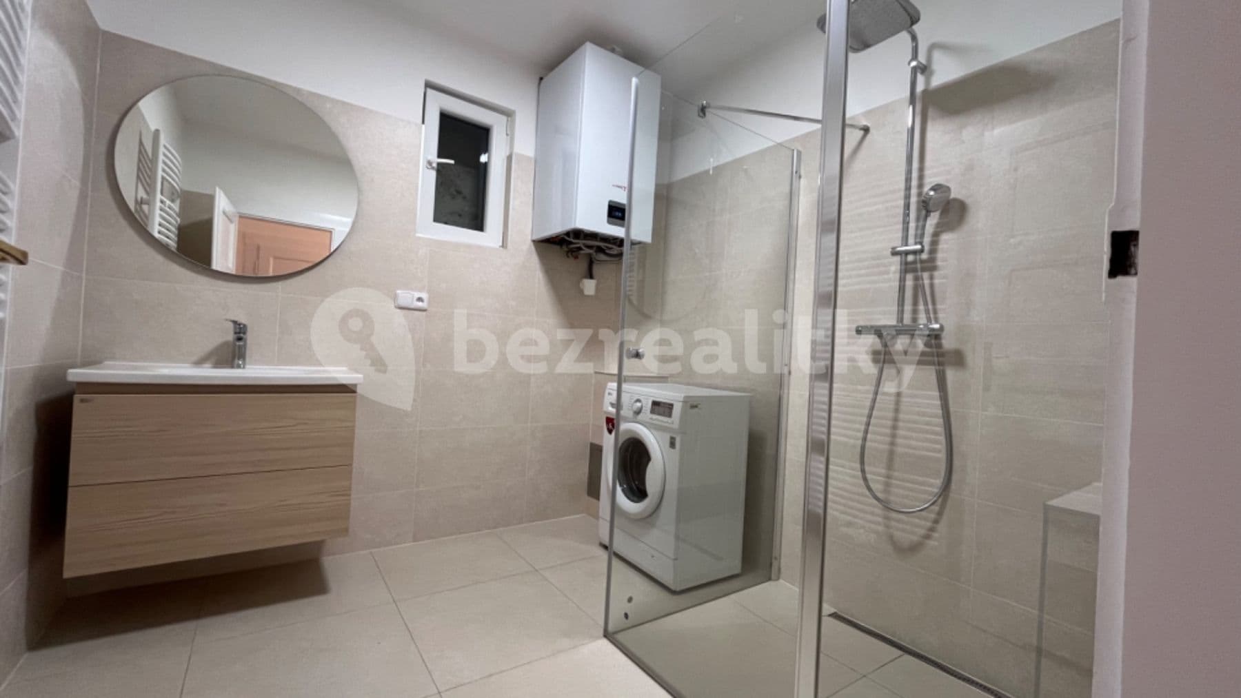 2 bedroom flat to rent, 65 m², Jičínská, Prague, Prague 2 bedroom flat to rent, 65 m², Jičínská, Prague, Prague